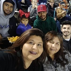 Meet your Posher, Adrian